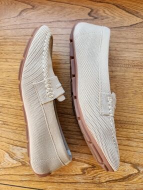 Womens Loafer Shoe